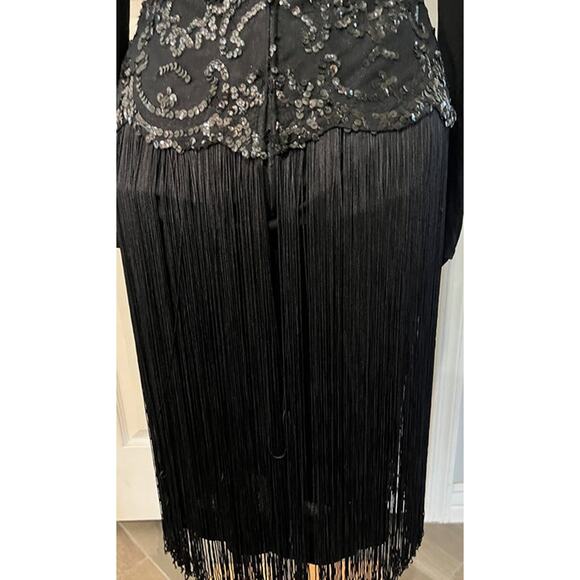 Vintage I Magnin Black PEEK HOLE BACK LACE SEQUINS  Flapper Dress  SZ S-M - Picture 4 of 7